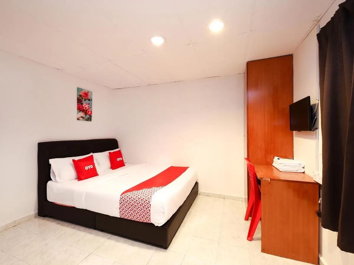 Azimaju Guesthouse Malacca Hotel