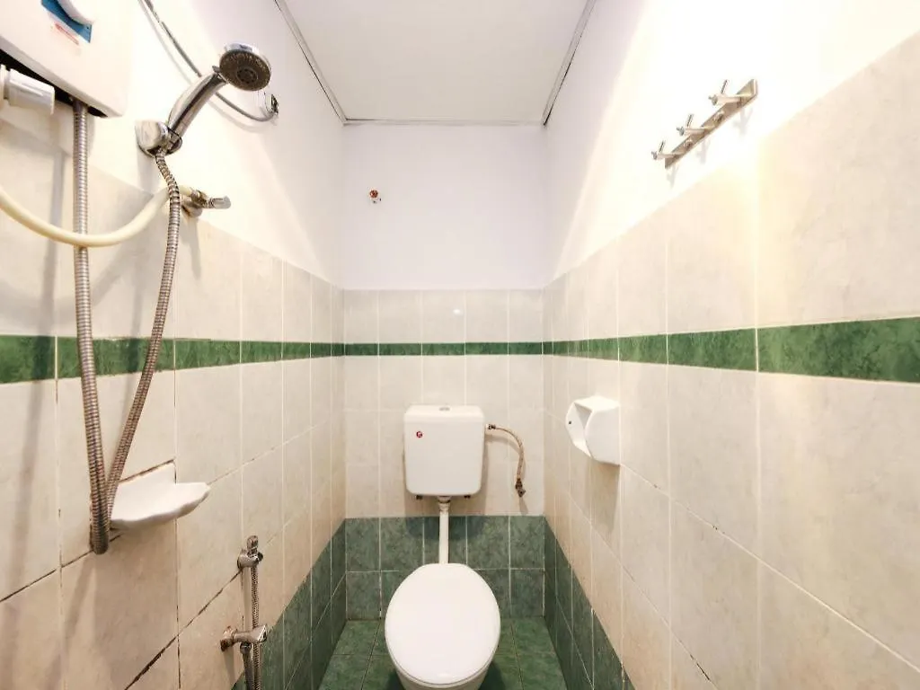 Azimaju Guesthouse Malacca Hotel