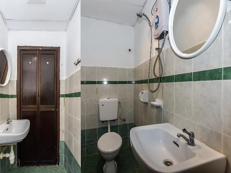 Azimaju Guesthouse Malacca 2*,  Maleisië